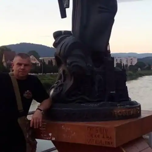 vadim, 49Israel 