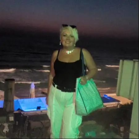 Vika, 51Ukraine 