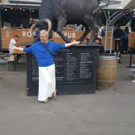 Elena, 59Ukraine