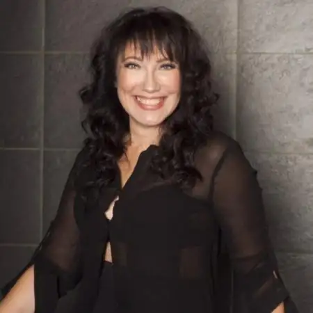 Elena, 57Israel 