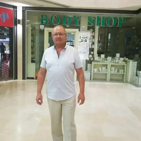 Aleksandr, 61Ukraine 