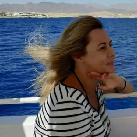 Elena, 53Israel 