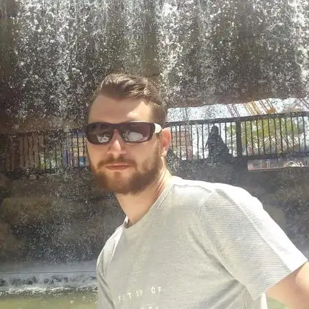 Vitaliy, 33Ukraine 