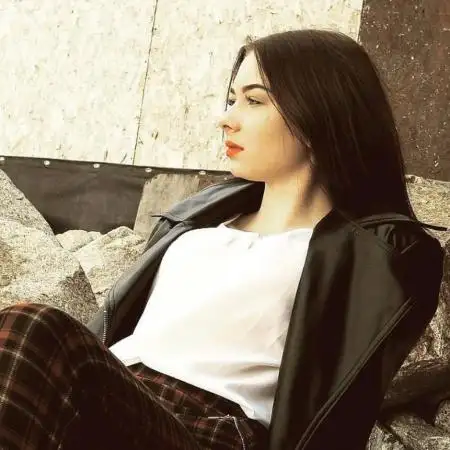 Helena, 30Israel 