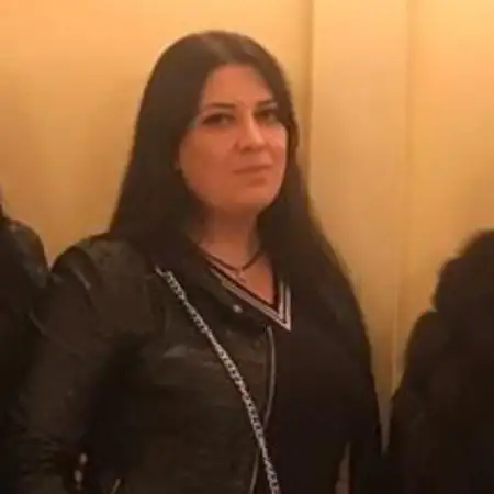 Albina, 38Israel 