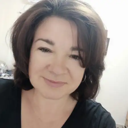Iryna, 44Ukraine 