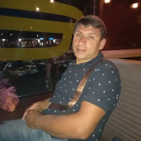 Vlad, 49Ukraine 