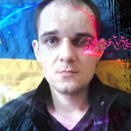 Mihail, 35Ukraine 