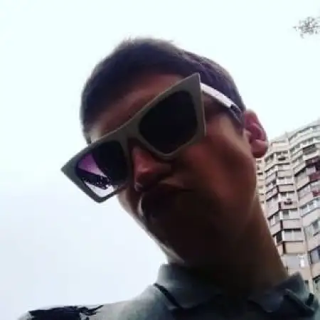 Sasha, 25Ukraine 