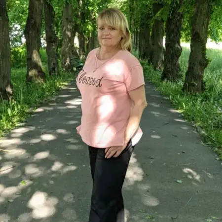 Viktoriya, 61Ukraine 