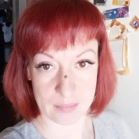karolina, 48Ukraine 