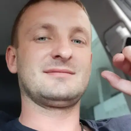 Dmitriy, 35Ukraine 
