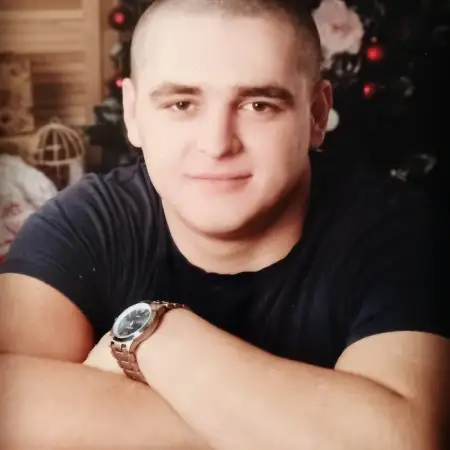 Oleg, 29Ukraine 