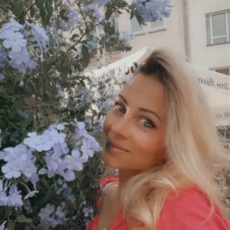 Ilona, 35Ukraine 