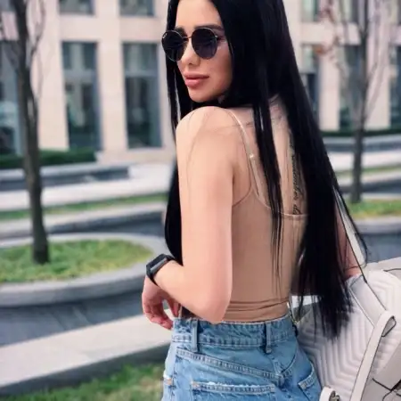 Polina, 34Israel 