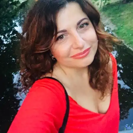 Elena, 46Ukraine 