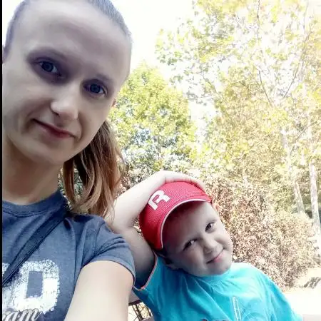 Oleksandra, 31Ukraine 