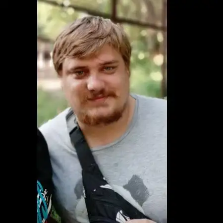 Den, 32Ukraine 