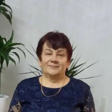 Olga, 68Ukraine 