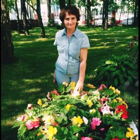Nadezhda, 61Ukraine 