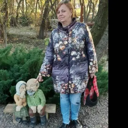 Larisa, 64Ukraine 