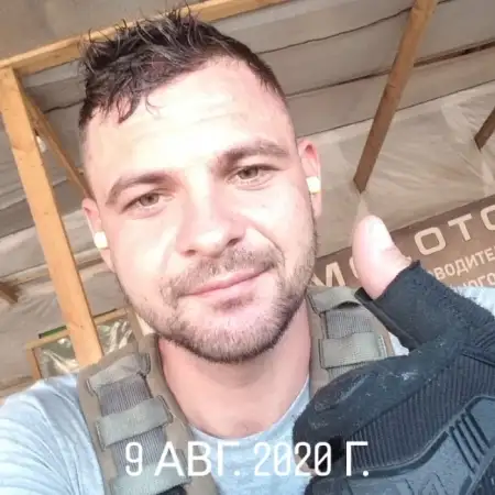 Konstantin, 37Ukraine 