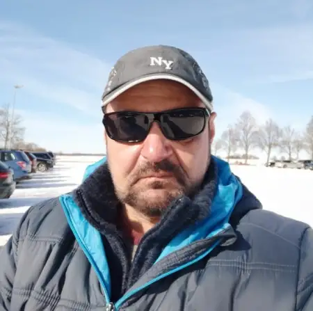 Aleksandr, 59Ukraine 