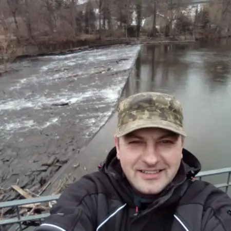 Andrey, 48Ukraine 