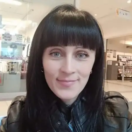 Oksana, 49Ukraine 