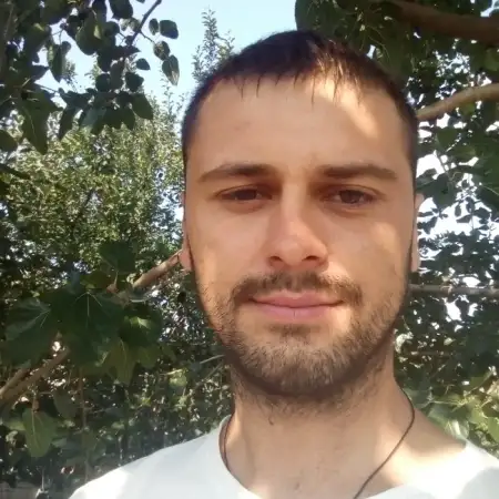 Aleksey, 35Ukraine 