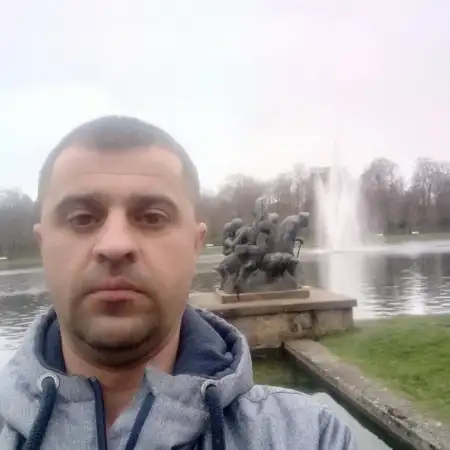 Yura, 42Ukraine 