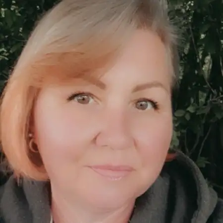 Olga, 54Ukraine 