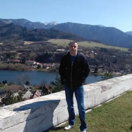 Yuriy, 41Ukraine 