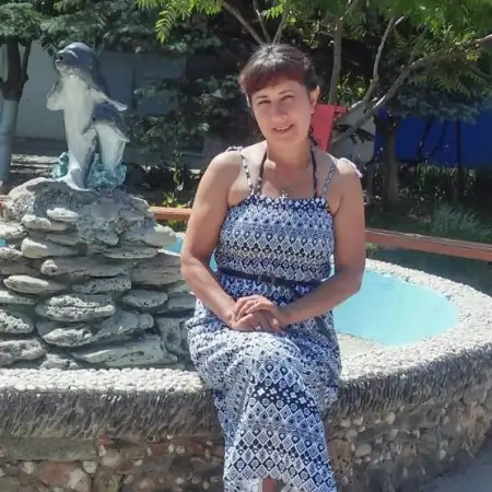 Nadia, 58Ukraine 