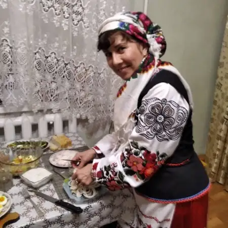 Nadia, 58Ukraine