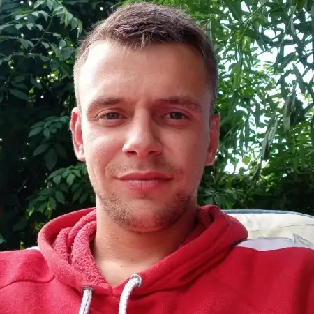 Oleksandr, 28Ukraine 