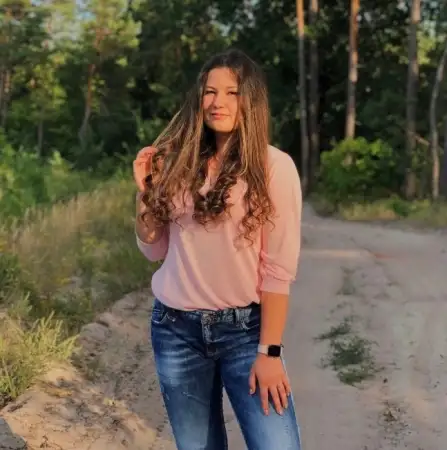 Alina, 26Ukraine 