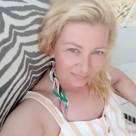 Irina, 53Ukraine 
