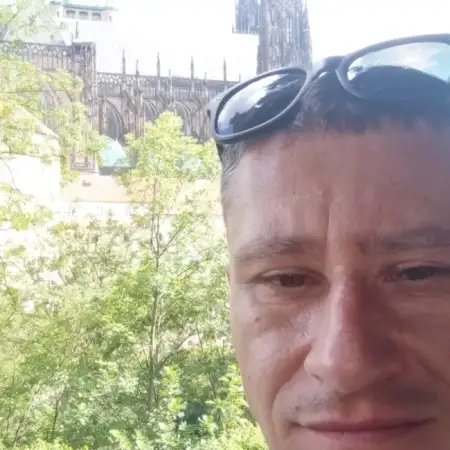 Andrey, 43Ukraine 