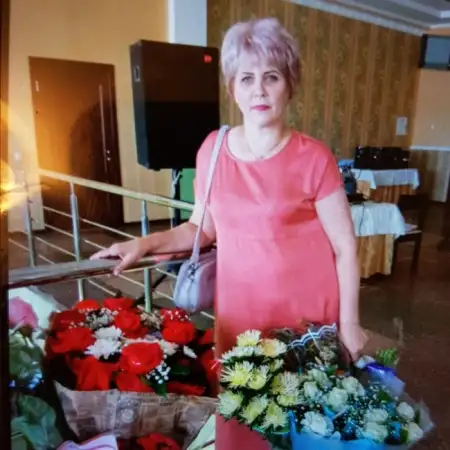 Olga, 60Ukraine 