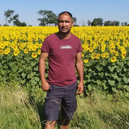 Aman, 42Ukraine