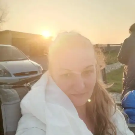 Alena, 49Ukraine 