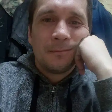 Alex, 46Ukraine 