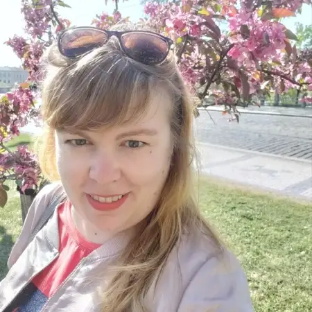 Lena, 46Ukraine 