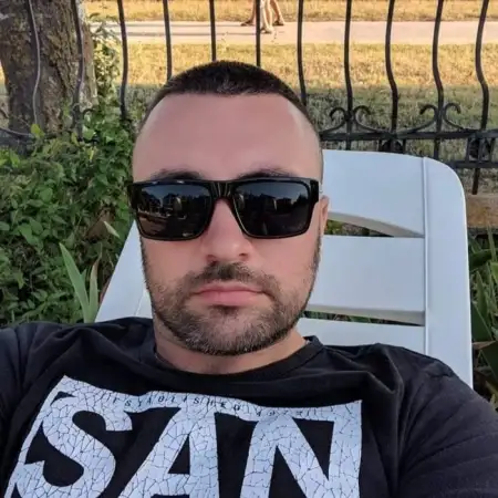 Alexander, 42Ukraine 