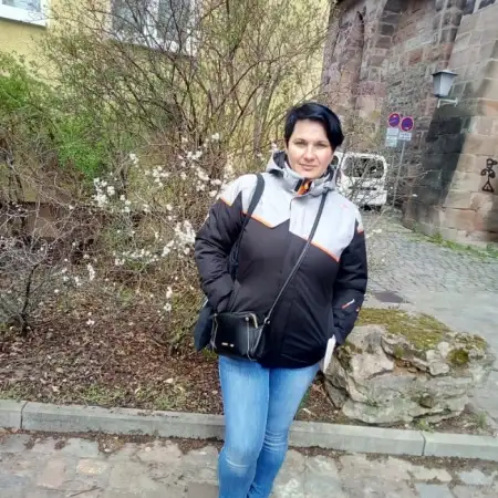 Olga, 48Ukraine 