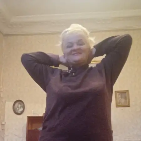 Lena, 55Ukraine 