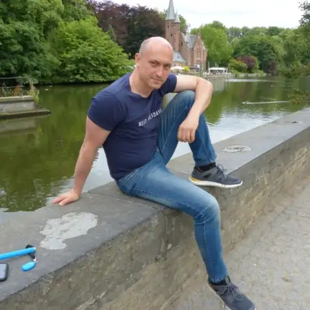 Konstantin, 45Ukraine 