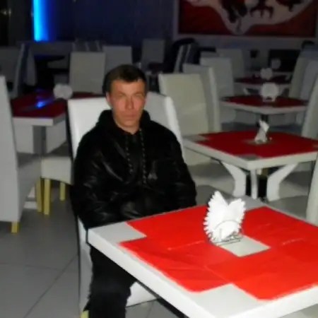 Oleg, 44Ukraine 