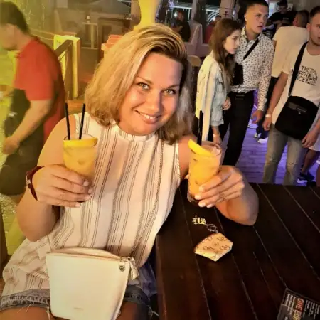 Anyuta, 41Ukraine 